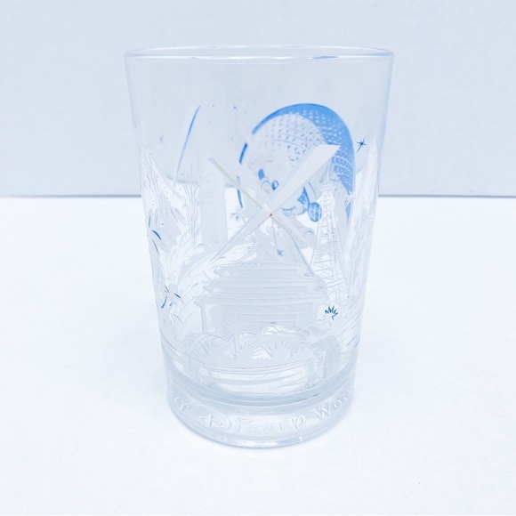 Walt Disney World Spain 25 Year Anniversary Glass Cup - Picture 4 of 4